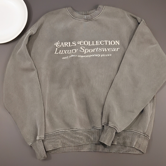Gray Luxury Sportswear Men's Sweater - Picture 1 of 3